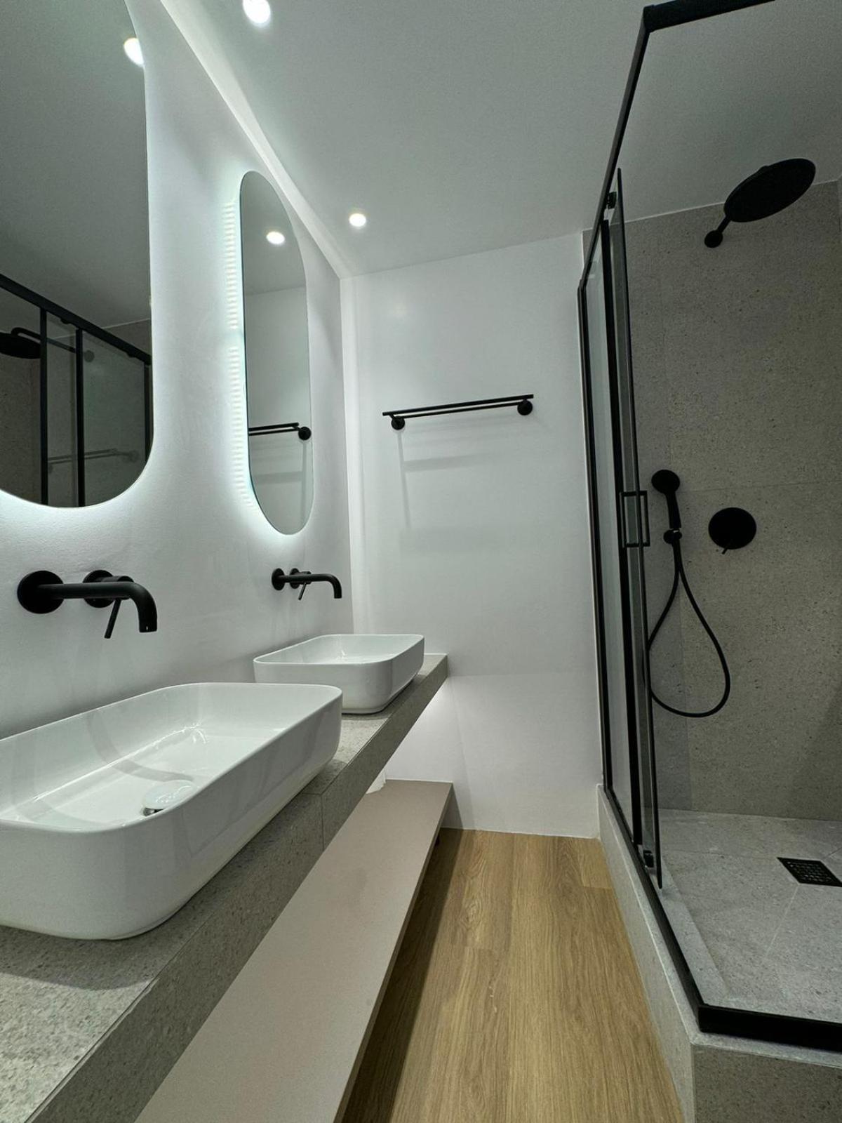 Portstay - Complex N71 بيرايوس المظهر الخارجي الصورة