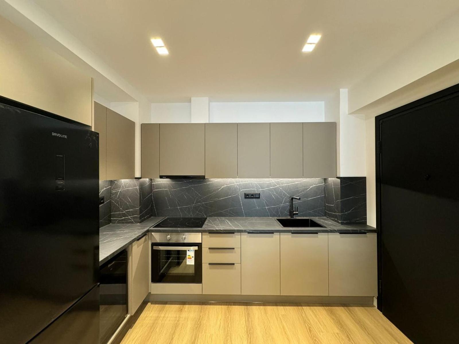 Portstay - Complex N71 بيرايوس المظهر الخارجي الصورة
